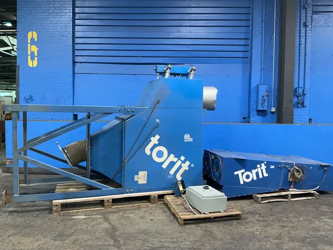 DONALDSON TORIT 7.5 HP & 3 HP DUST COLLECTOR WITH AIR FILTRATION UNIT  -  DFT 2-8 / AT3000