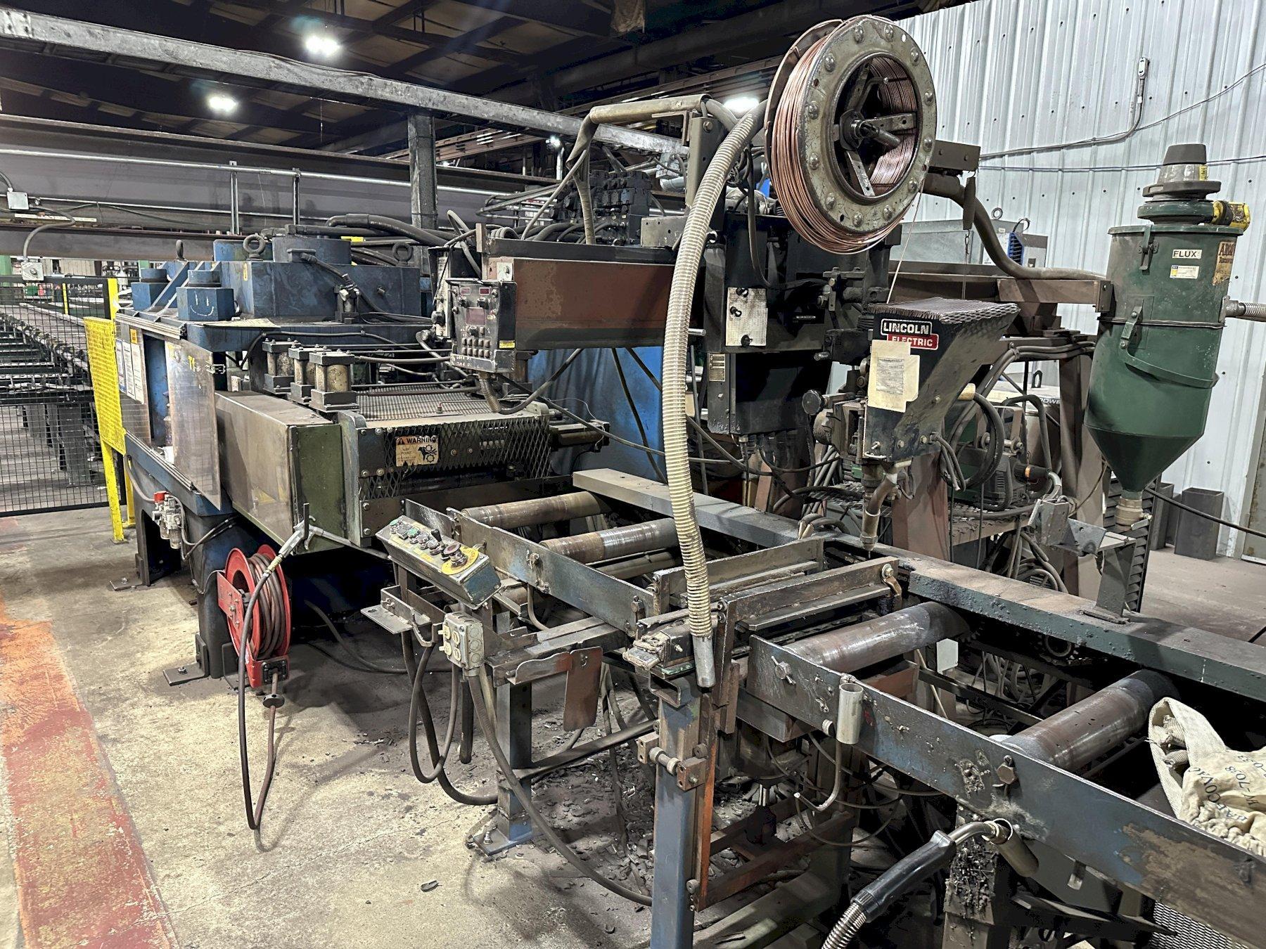 FLAT STOCK / WEB SEAM WELDER WITH LINCOLN WELDER. STOCK # 0665925