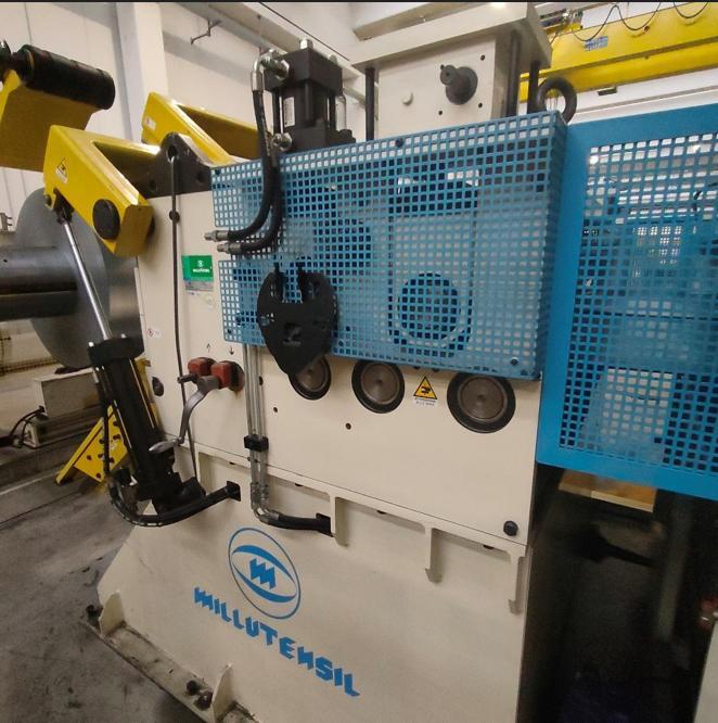 1000 TON  MOSSINI   4500 X 2500 mm