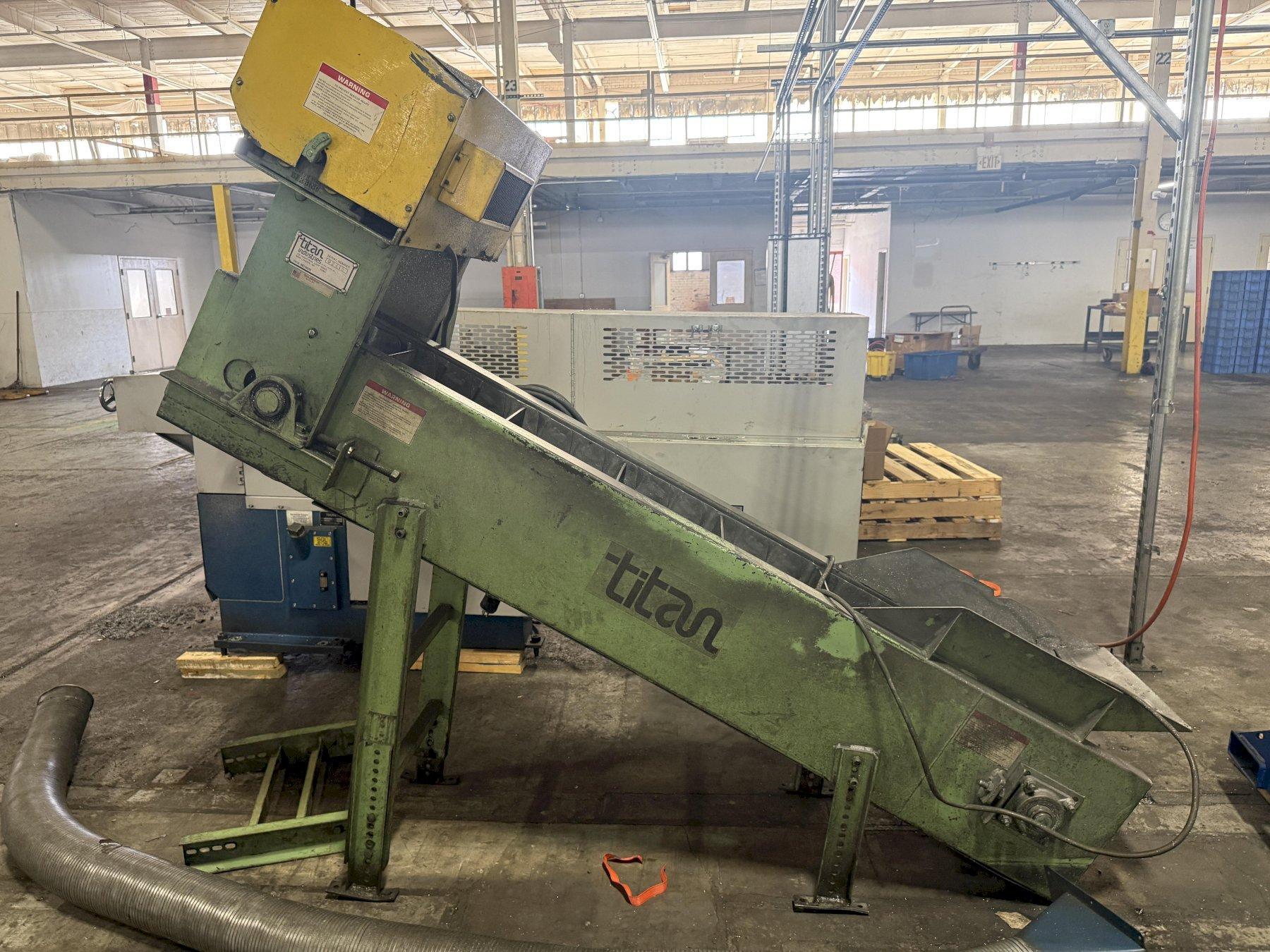 12" WIDE x TITAN STEEL CLEATED BELT INCLINED CONVEYOR: YOBRO #26020