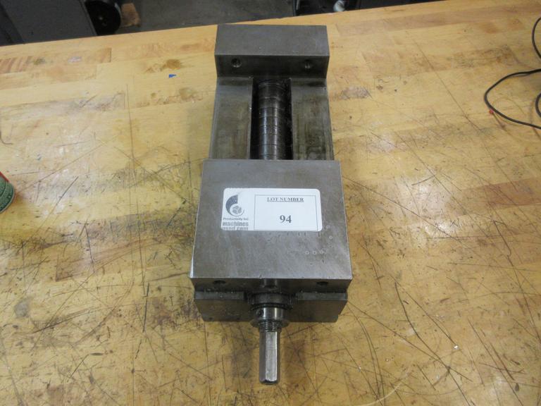 Kurt II 6" Machine Vise, Vertical or Horizontal Mounting- Auction Item