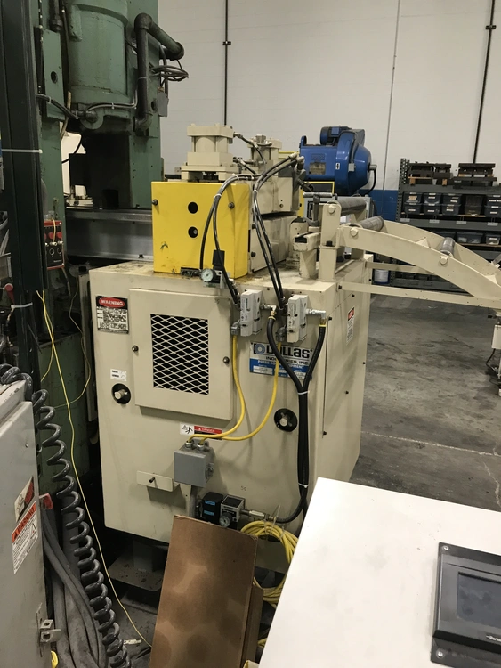 18” Wide x .085” Thick Dallas Model DDRF-318 Cabinet Style Servo Feeder