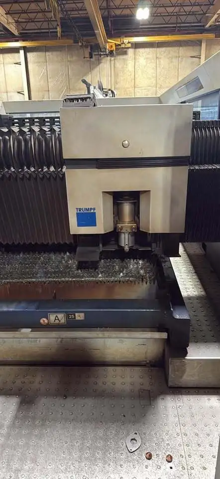 TRUMPF TRULASER 3040 CO2 LASER WITH LIFTMASTER