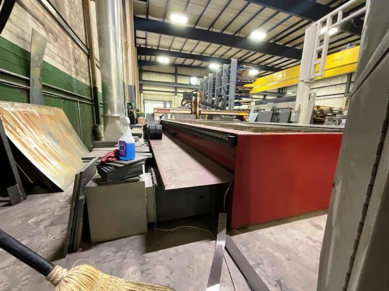 VICON MONARCH 8’X 24’ HEAVY DUTY PRECISION CNC PLASMA CUTTING SYSTEM
WITH VICON VISOFT FABRICATOR CUTTING SOFTWARE HYPERTHERM HPR130XD PLASMA POWER SUPPLY