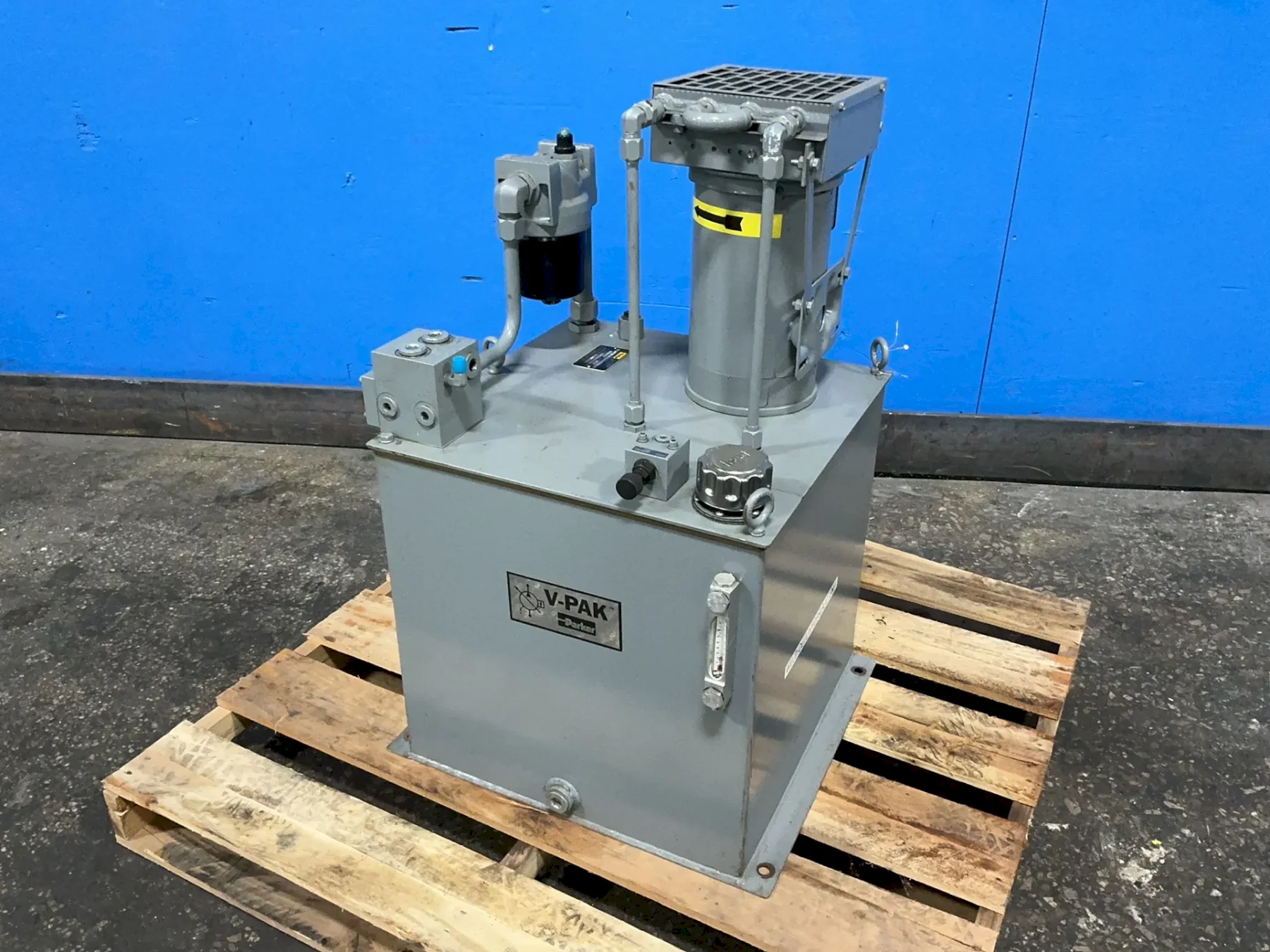 PARKER 20 GAL HYDRAULIC UNIT   -  V24K0PAKN/10