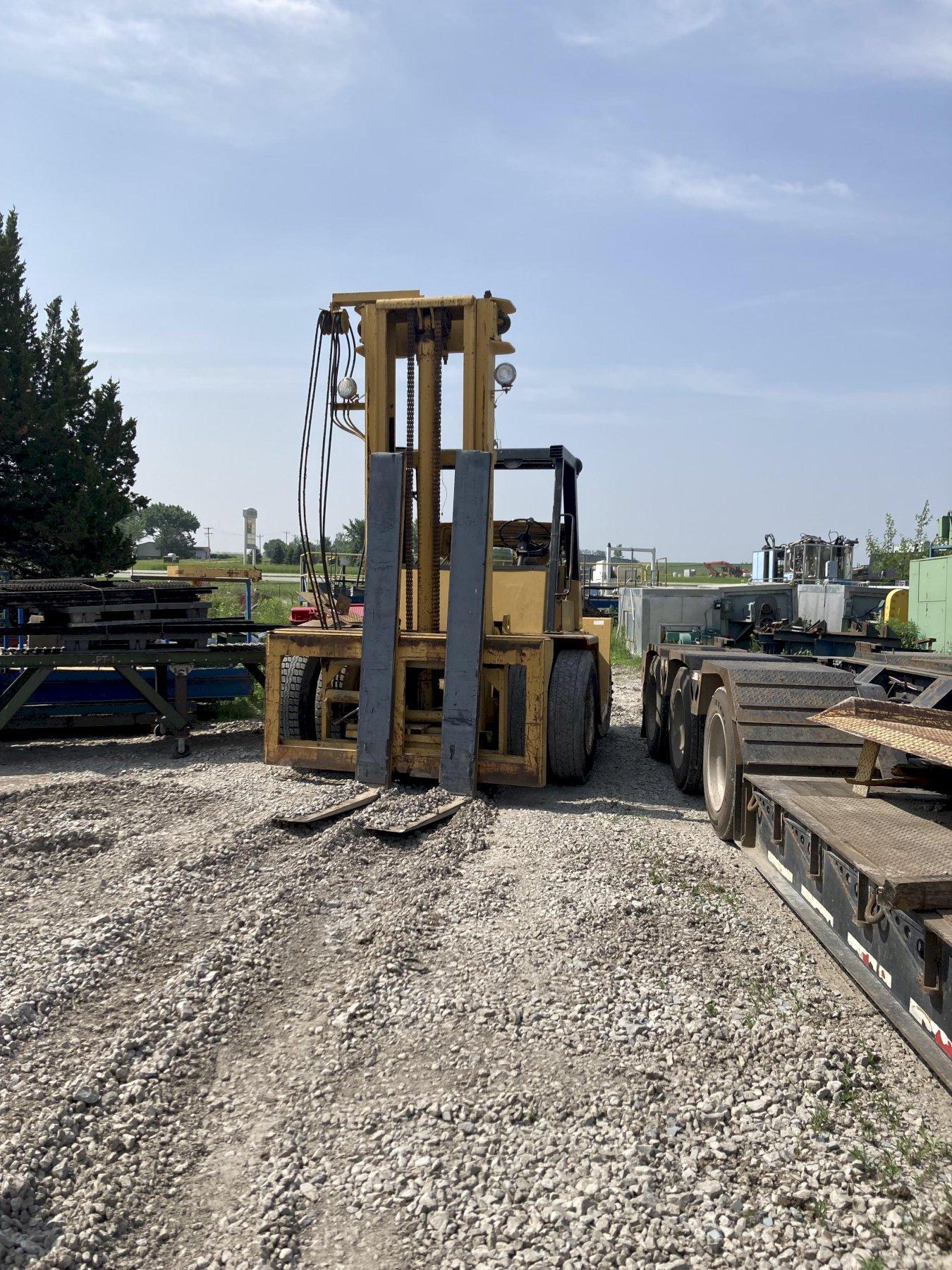 1 - PREOWNED CAT FORKLIFT, MODEL #: V180B