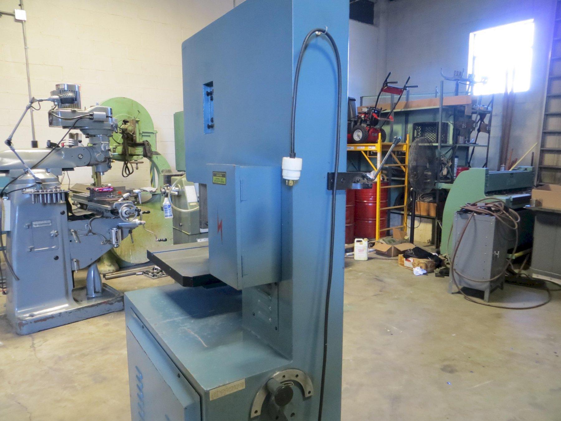 Leten Vertical Band Saw Model DCM-5, 20" Throat