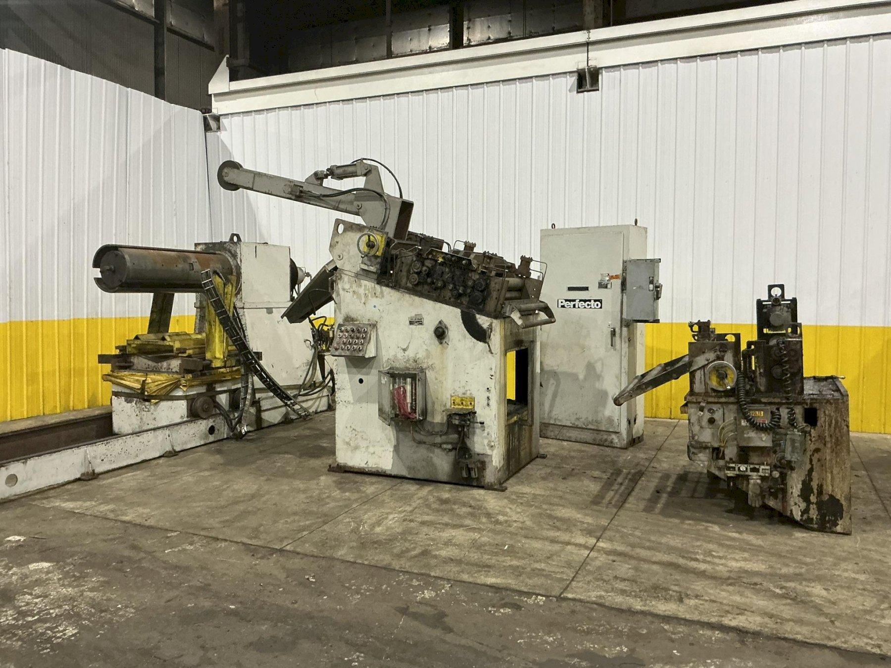 30,000 LBS X 36" PERFECTO COIL FEED LINE, COIL REEL UNCOILER & STRAIGHTENER: YOBRO #24871