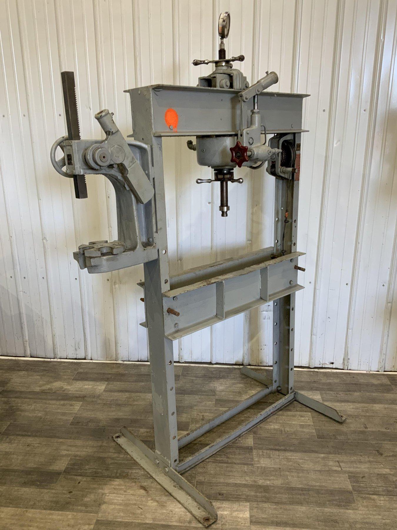 25 TON DAKE HYDRAULIC H FRAME PRESS: STOCK #81483
