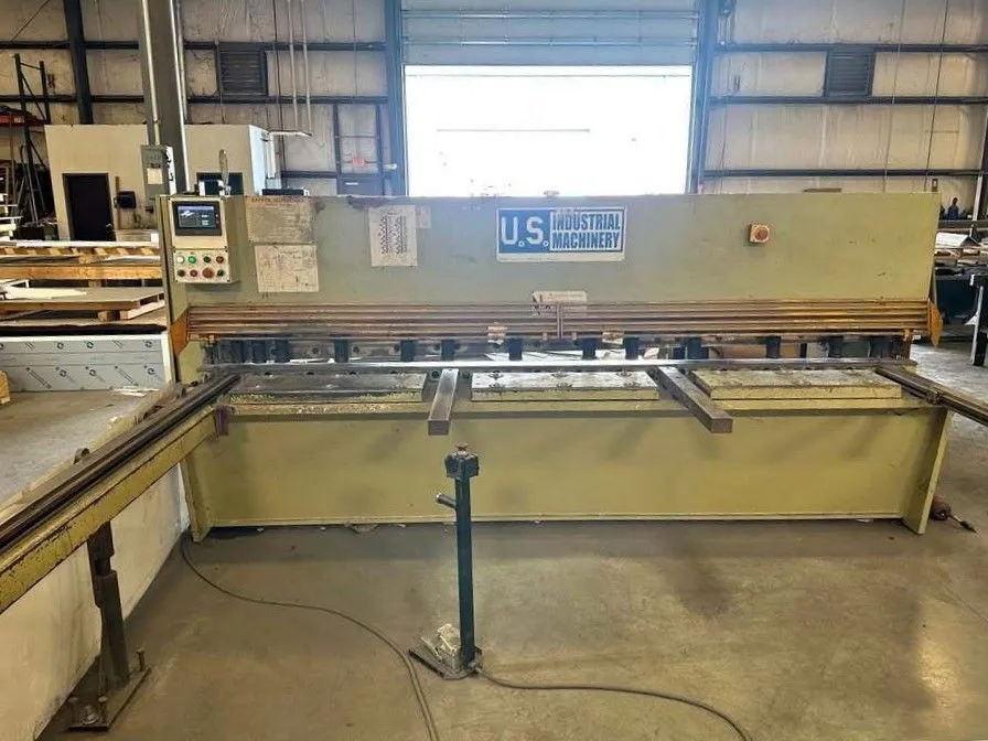 USED 10' X 1/4" US INDUSTRIAL MODEL US1025PMS HYDRAULIC SHEAR