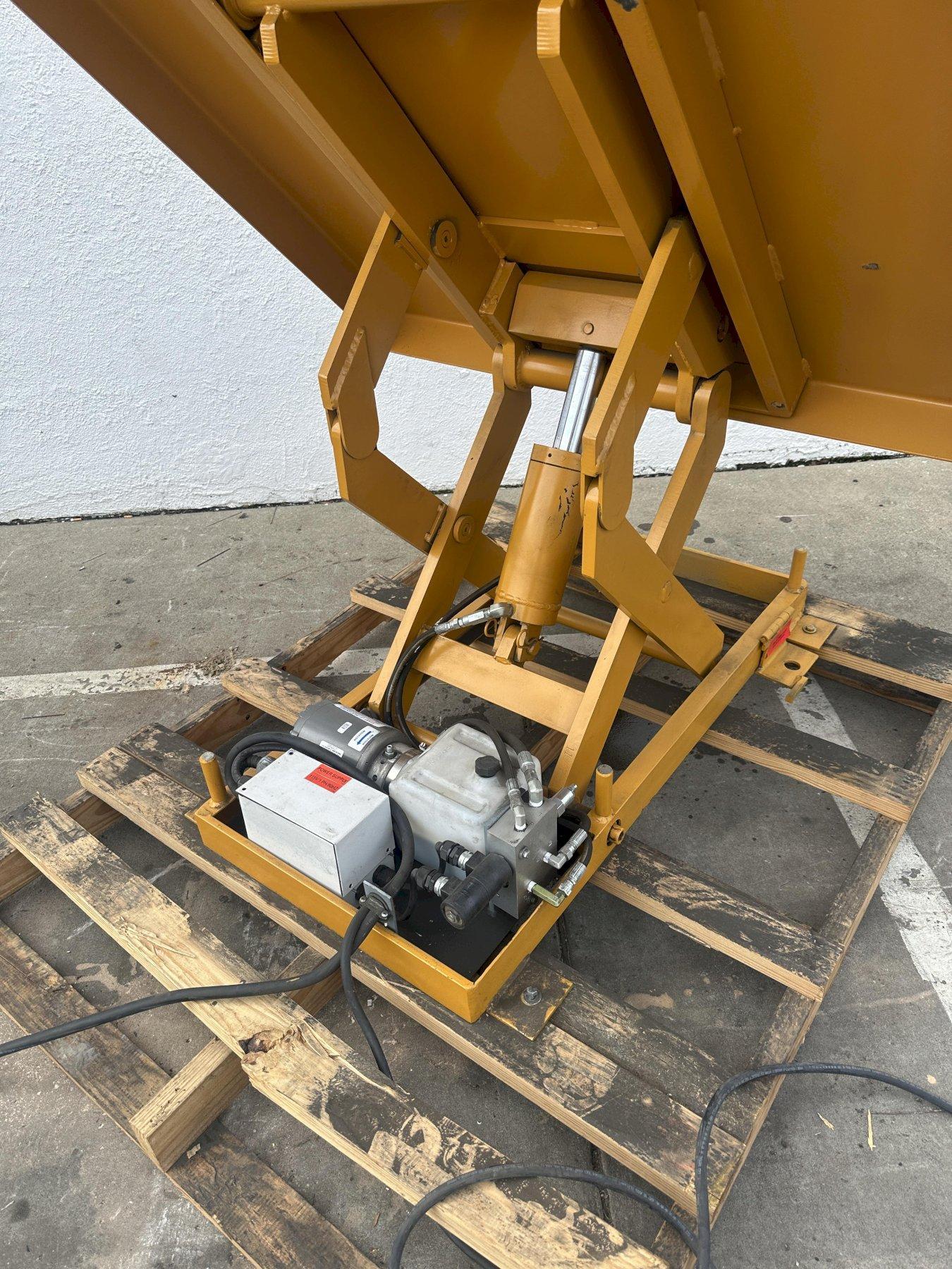 4000 LB PRESTO ECOA MODEL #CLTLT HYDRAULIC  TILTING LIFT TABLE: STOCK #78097