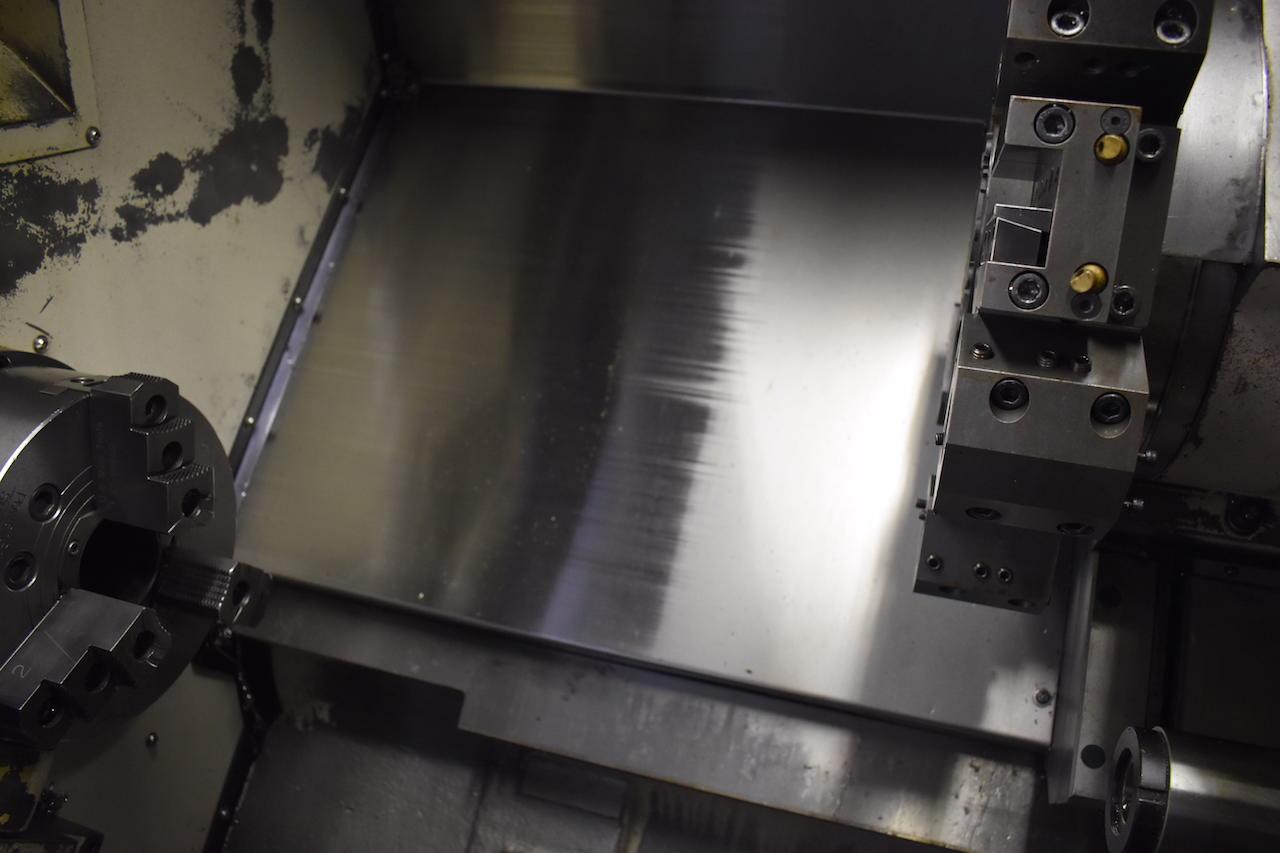 Doosan/Daewoo 240C CNC Lathe Interior