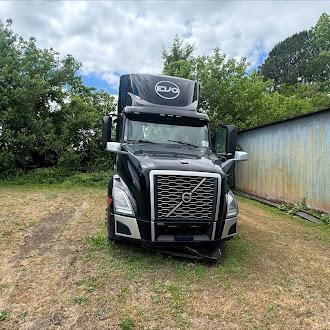 Volvo D13 Day Cab Truck, 2020