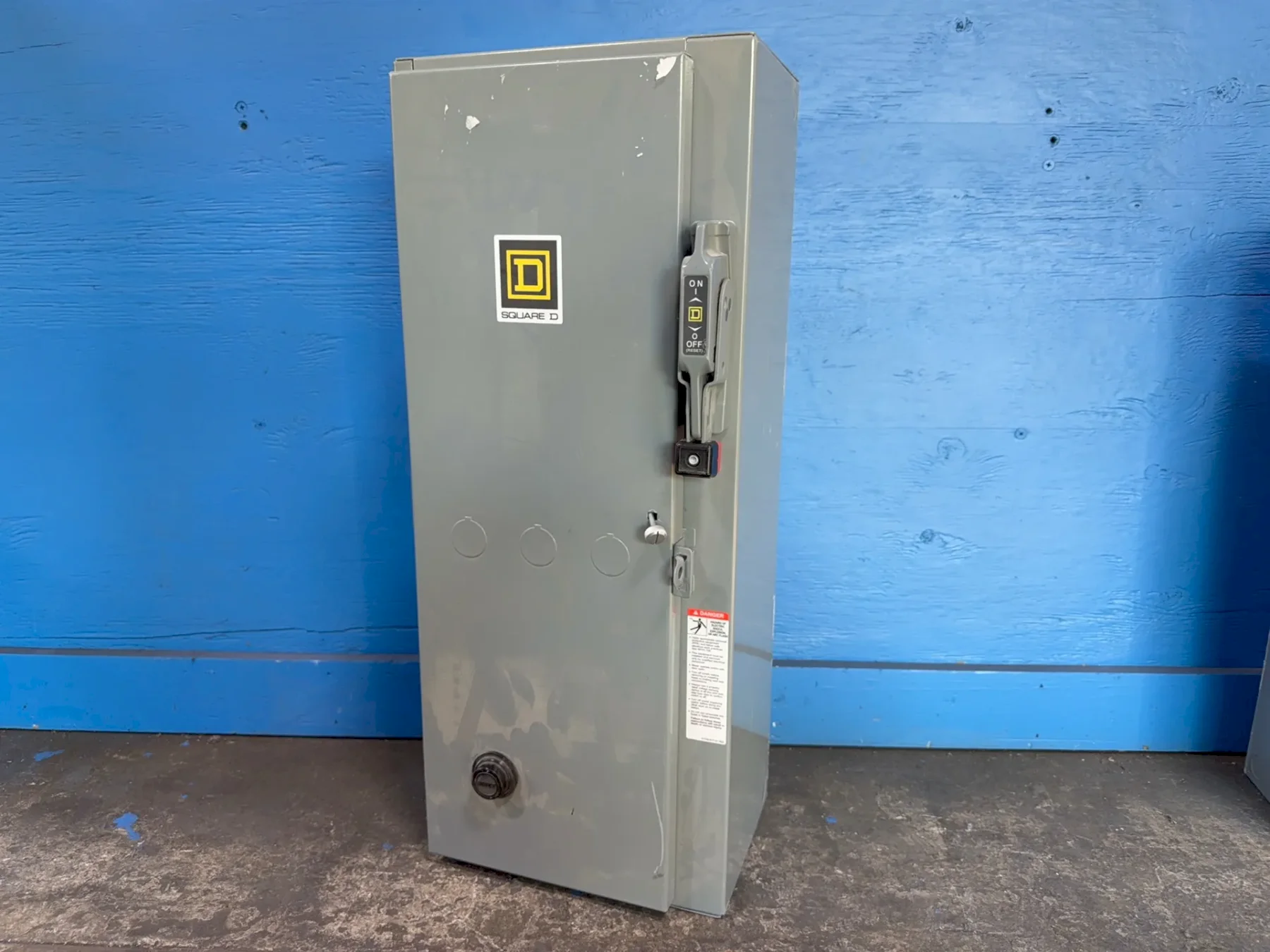 SQUARE D SIZE 2 COMBINATION STARTER  -  8538SDG12V02H30SY74