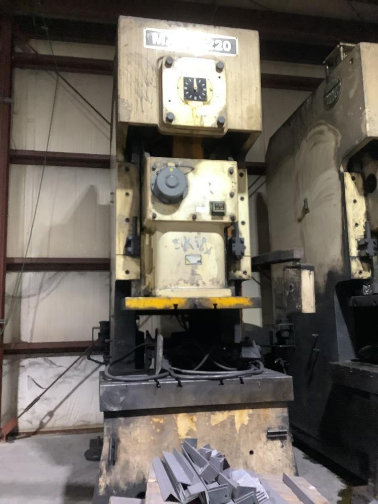 200 TON SUTHERLAND MODEL #MARK-220 GAP FRAME PRESS: YOBRO #25700