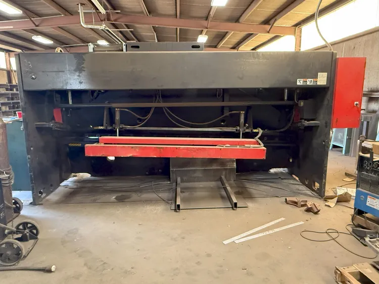 13' x 1/2" AMADA ESH 4013 HYDRAULIC SQUARING SHEAR