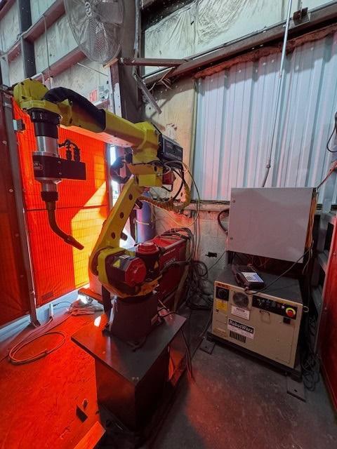 RobotWorxRWZero Workcell Robotic Aluminum Weld Cell, 2018 – Fanuc ArcMate 100iC with R-30iB Control, Lincoln PowerWave R450