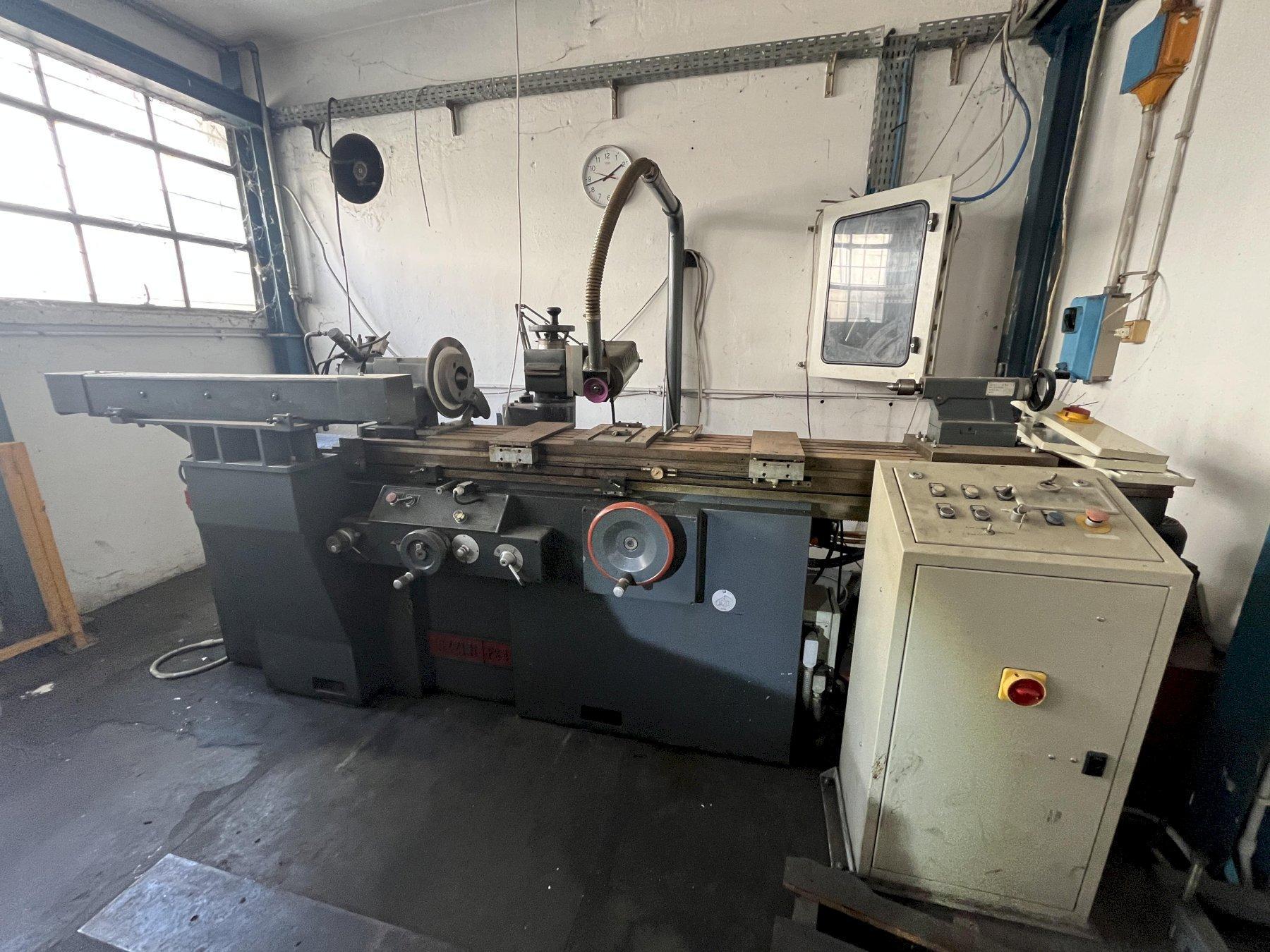 LIZZINI GRINDING MACHINE