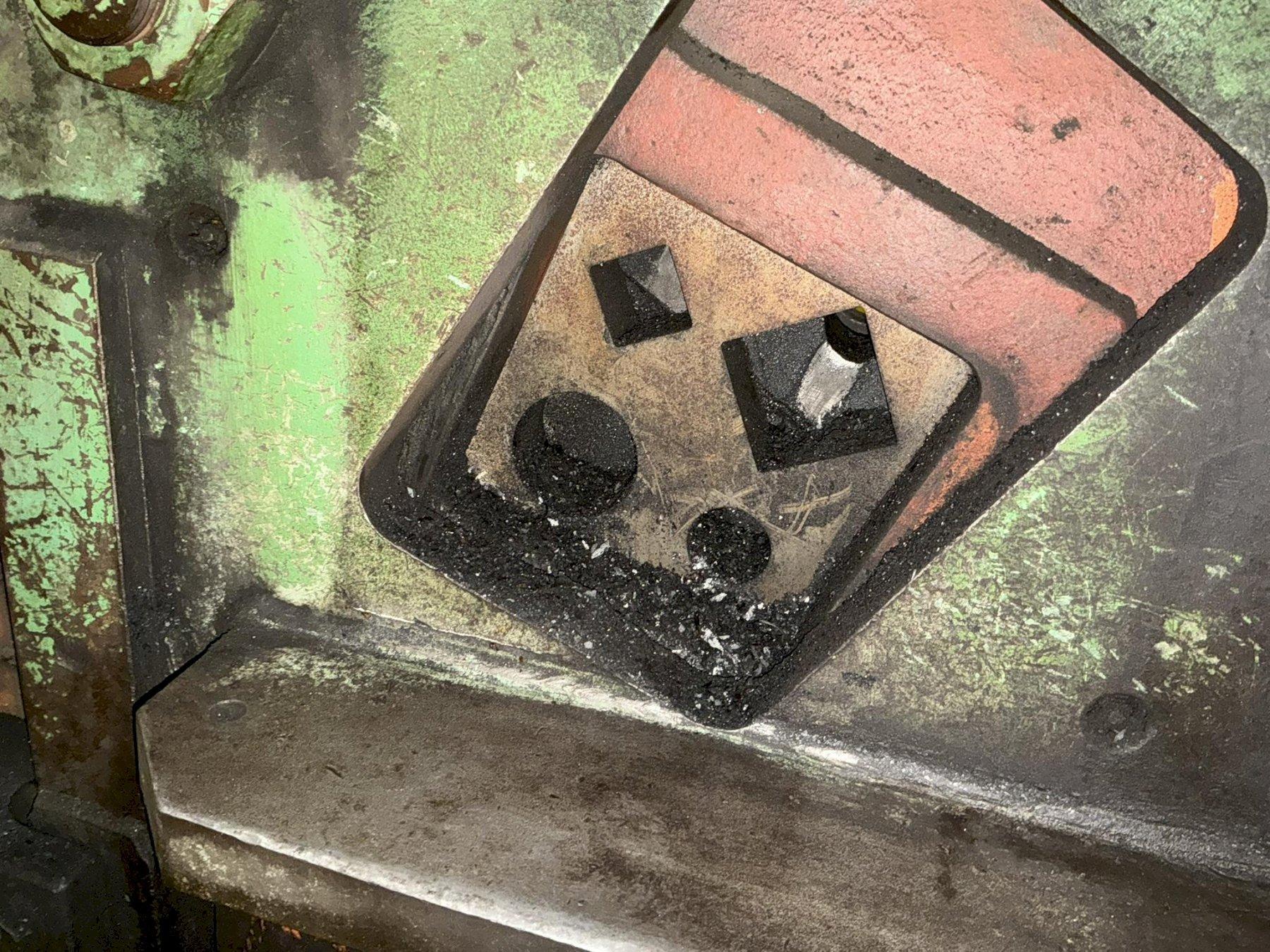 9a5b67bf56e576c4d0de7d90d3171644-0aa35f66effed9abfbf1537a532fd607.jpg