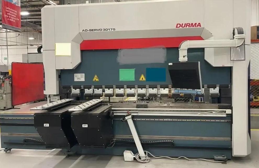 2022 Durma AD-30175 CNC Press Brake (#5703)