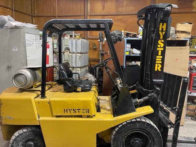 1 - PREOWNED HYSTER PROPANE FORKLIFT, MODEL #: H60XL, S/N: 41778142666, YEAR: 1992