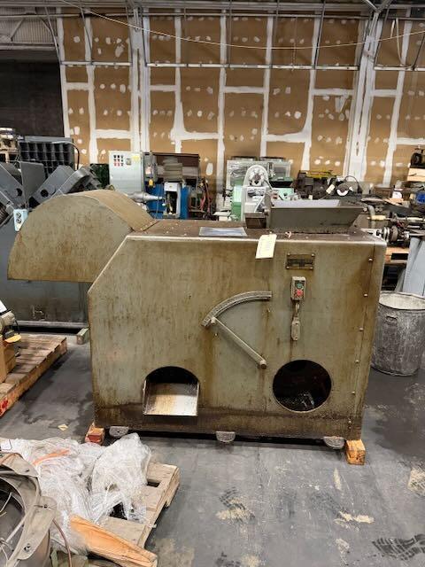 McKenzie Floor Type Model L Chip Seperator