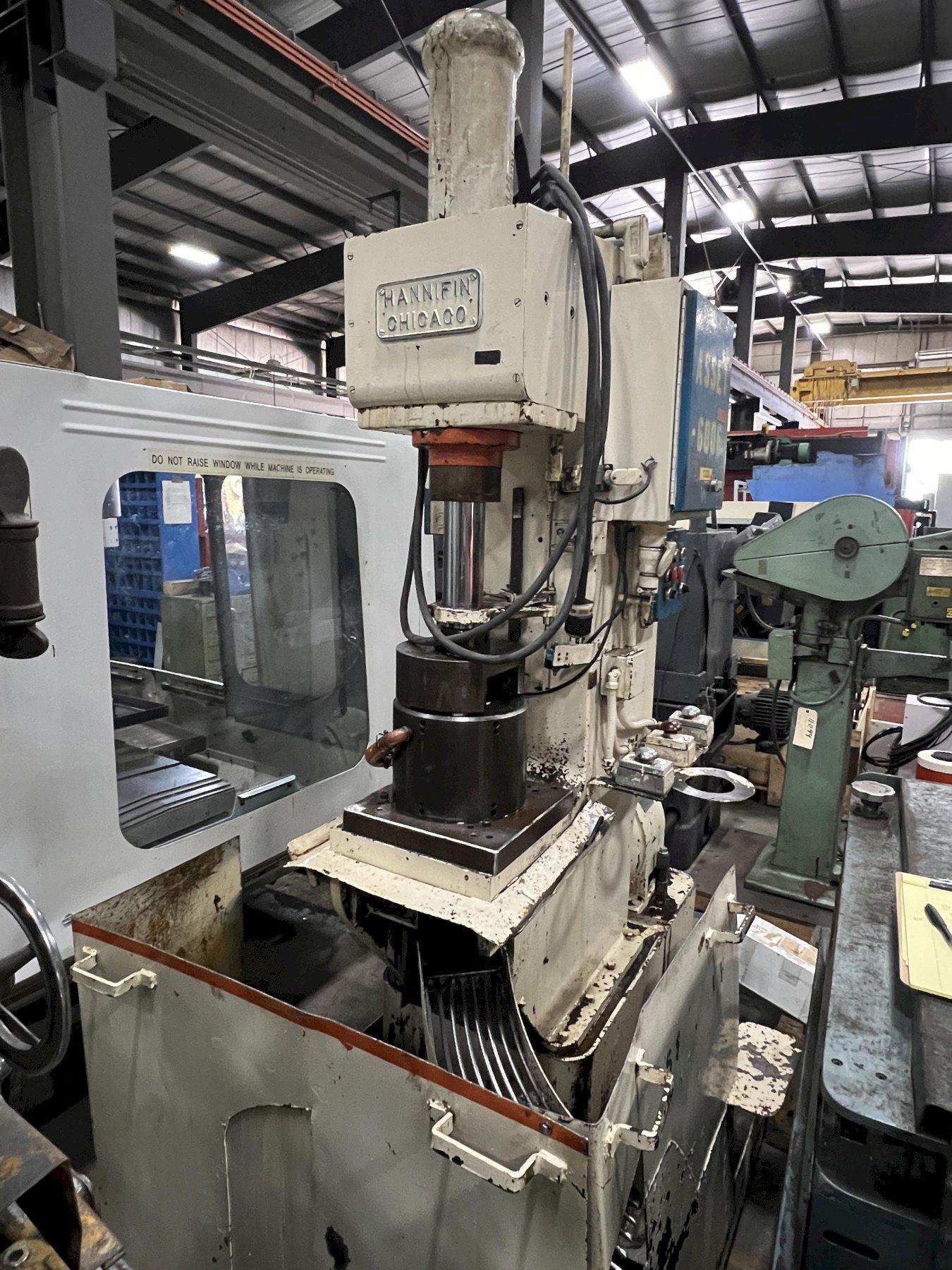 HANNIFIN HYDRAULIC PRESS, 9" STROKE, 15" x 15" BED, 7.5 HP MOTOR
