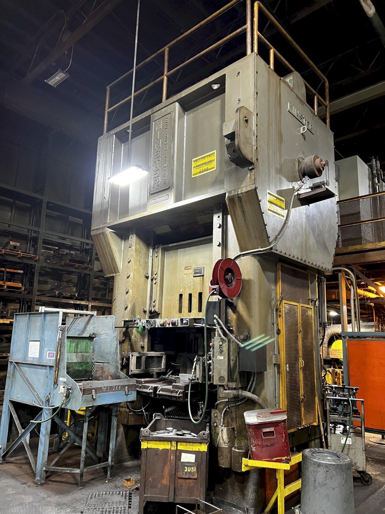 800 TON MINSTER HEVISTAMPER STRAIGHT SIDE PRESS
