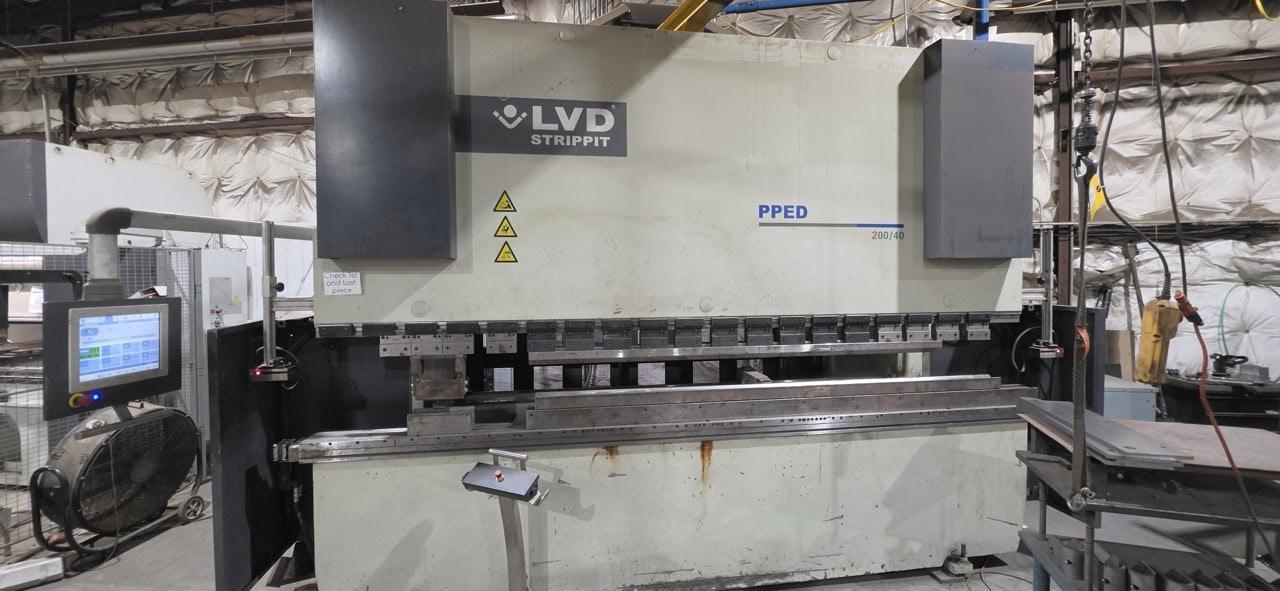 220 Ton x 13′ LVD PPED 200/40 CNC Press Brake, 2019 – Great Condition