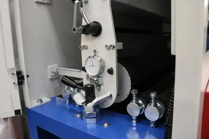 1 - PREOWNED APEX EZ SANDER, MODEL #: E73760M230-3, S/N: 211021