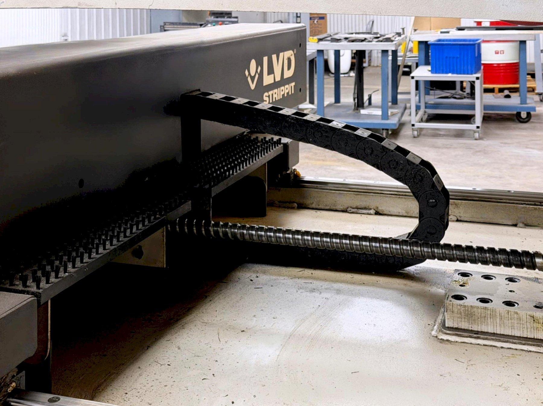 LVD Strippit S-1212 Turret Punch