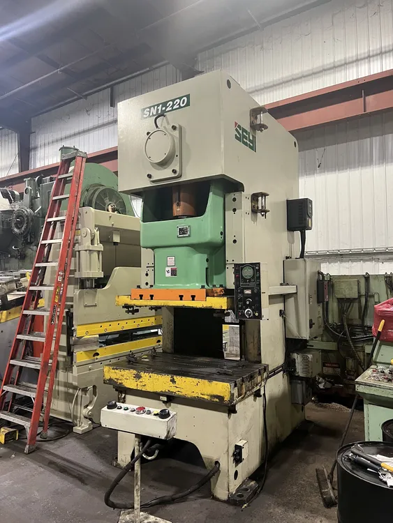 SEYI 220 TON GAP FRAME PRESS, S/N E200-1561, STOCK# 14232J