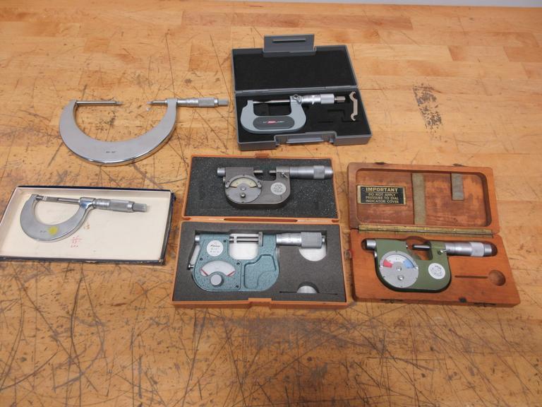 Micrometers, Assorted Brands and Types, Mitutoyo & Etalon 0-1" Pressure Mics, Scherr Tumico 0-1" & 2.5-3.5" Blade, SPI 0-1" Point Micrometer- Auction Item