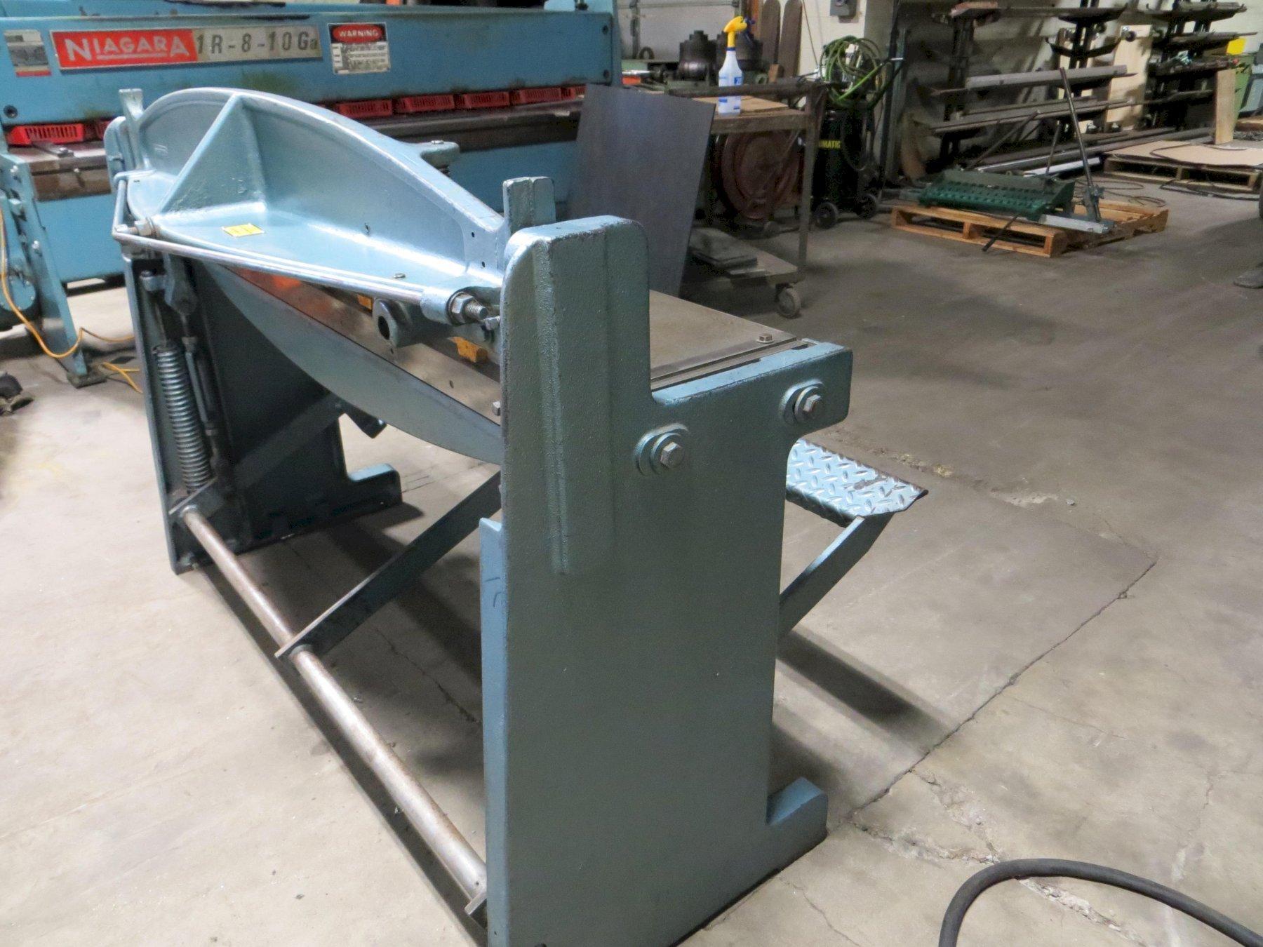 16 Ga x 52 in Pexto Foot Shear Model 152