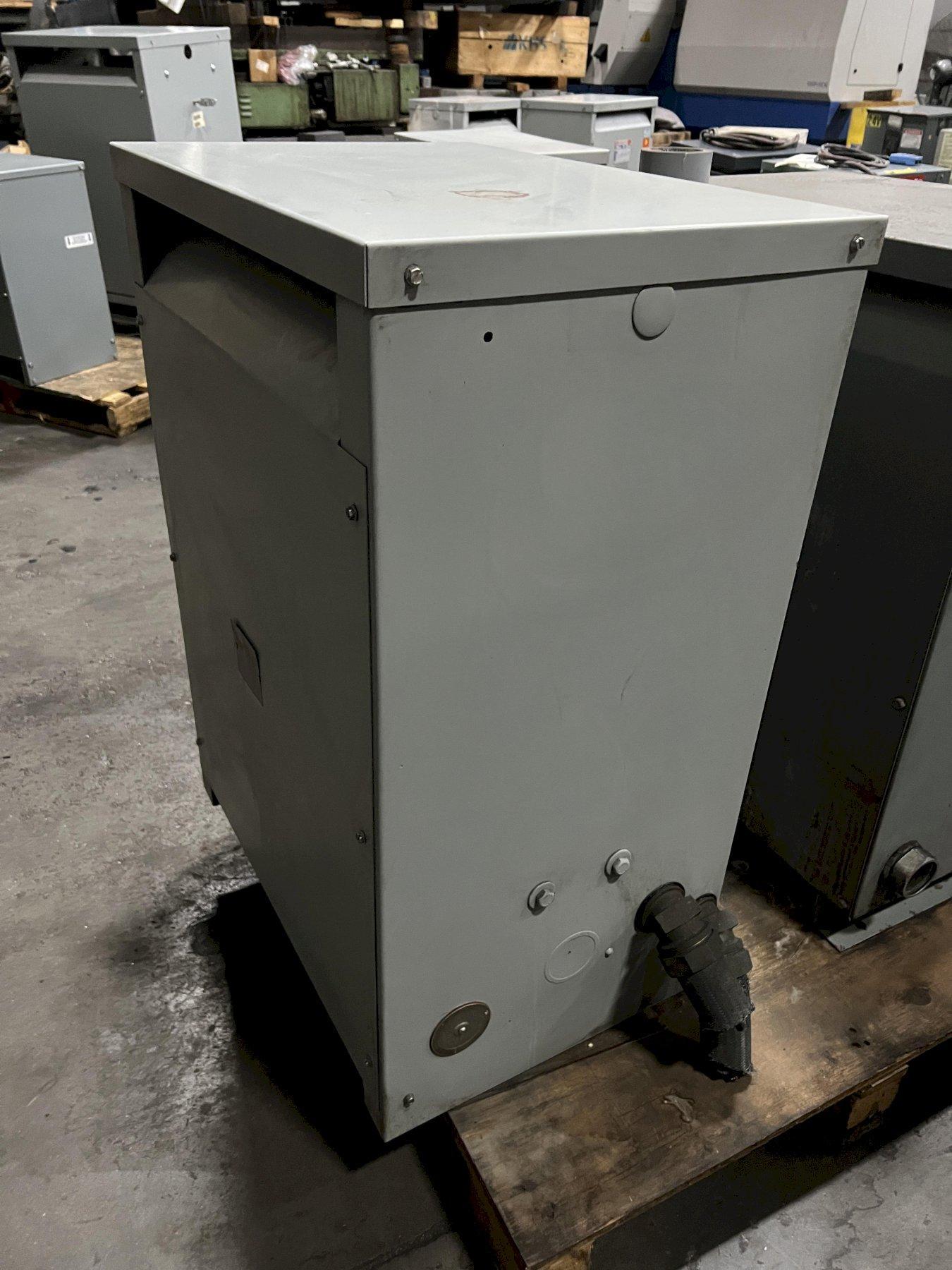 50 KVA WESTINGHOUSE THREE PHASE TRANSFORMER 480 HV - 208Y 120 LV.