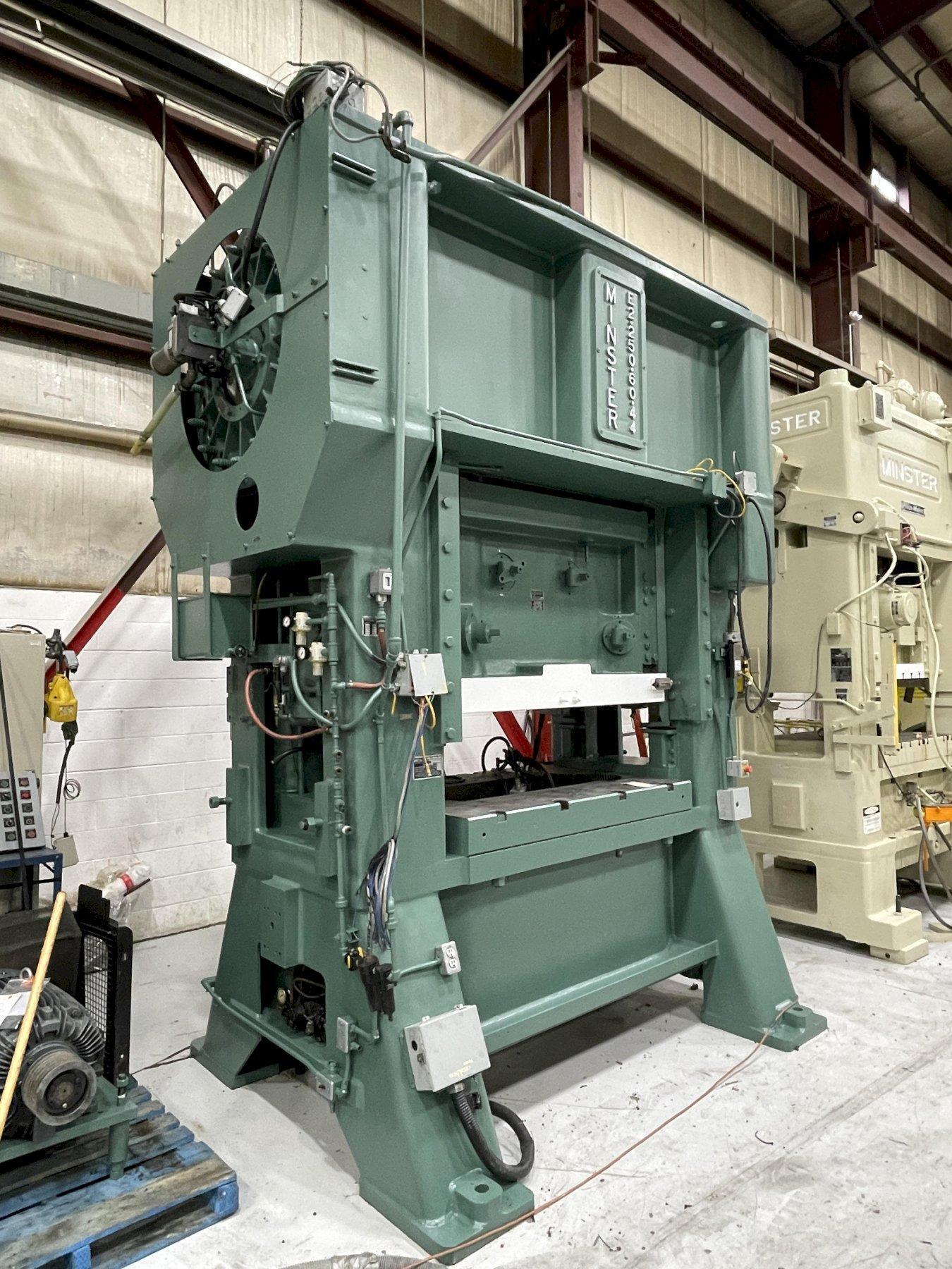 Minster E2-250-60-44 Straight Side Press