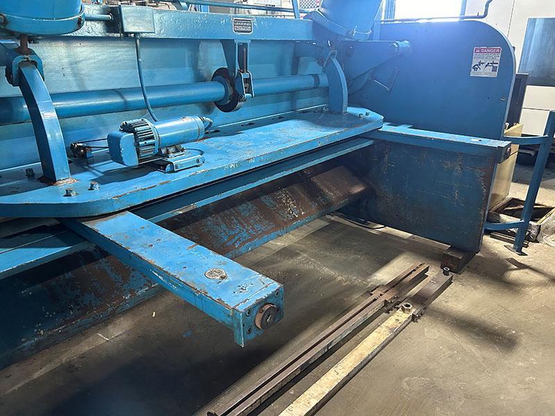 3/8" x 10' CINCINNATI Power Squaring Shear, Model 2510