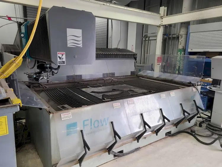 2011 FLOW MACH 4 2513B | Waterjet Cutters
