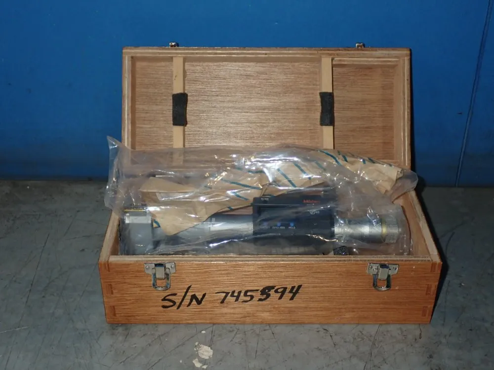 MITUTOYO DIGITAL HOLTEST INTERNAL MICROMETER W/CASE
