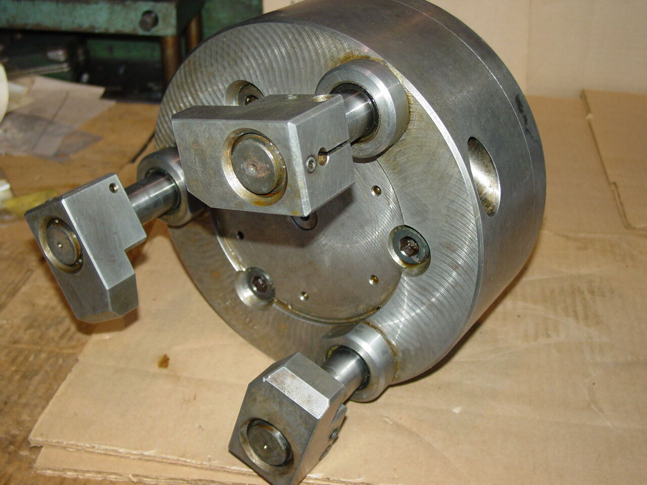 10" 3-JAW HOWA POWER FINGER CHUCK / PULL BACK CHUCK