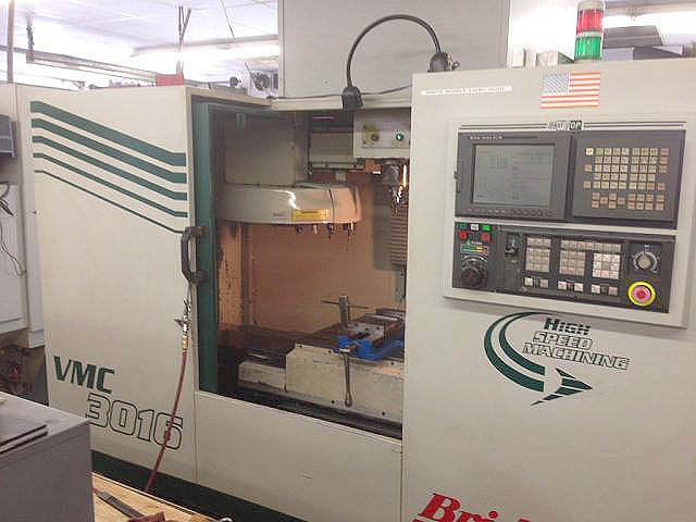 BRIDGEPORT VMC 3016 CNC VERTICAL MACHINING CENTER, Fanuc 21i CNC Control, X=30", Y=16", Z=20", 22 ATC, 7500 RPM, 40 Taper, New 2001.