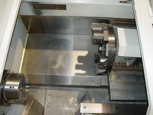 CINCINNATI HAWK 250, Siemens Acramatic 2100 CNC Control, 21" Swing, 10" 3-Jaw Power Chuck, Tailstock w/ 27" Centers, Chip Conveyor, 1999.