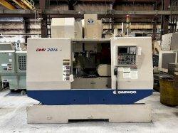 Daewoo DMV-3016 5 Axis Used CNC Vertical Machining Center For Sale - 2004