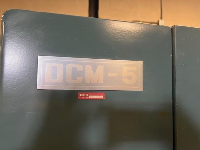 Leten Vertical Band Saw Model DCM-5, 20" Throat