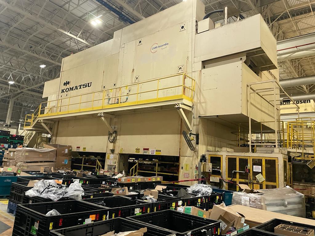 2400 Ton Komatsu 2 Slide Transfer Press