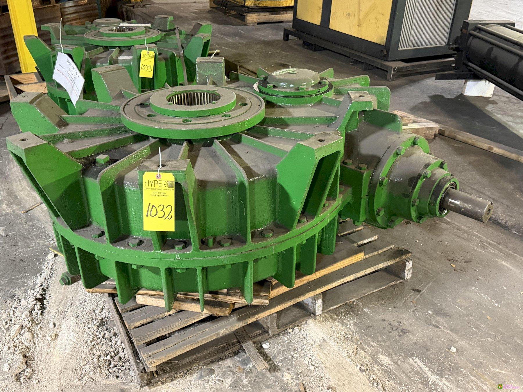 Beardsley & Piper model 84700 muller Gearbox, Serial Number: 24352.  Condition: New and
unused