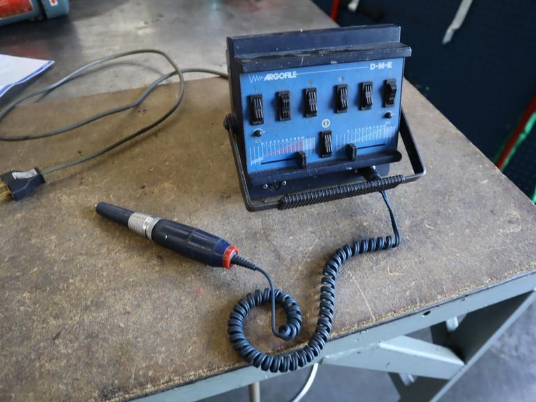 Urawa Argofile D-M-E Pencil Grinder, Single Phase- Auction Item