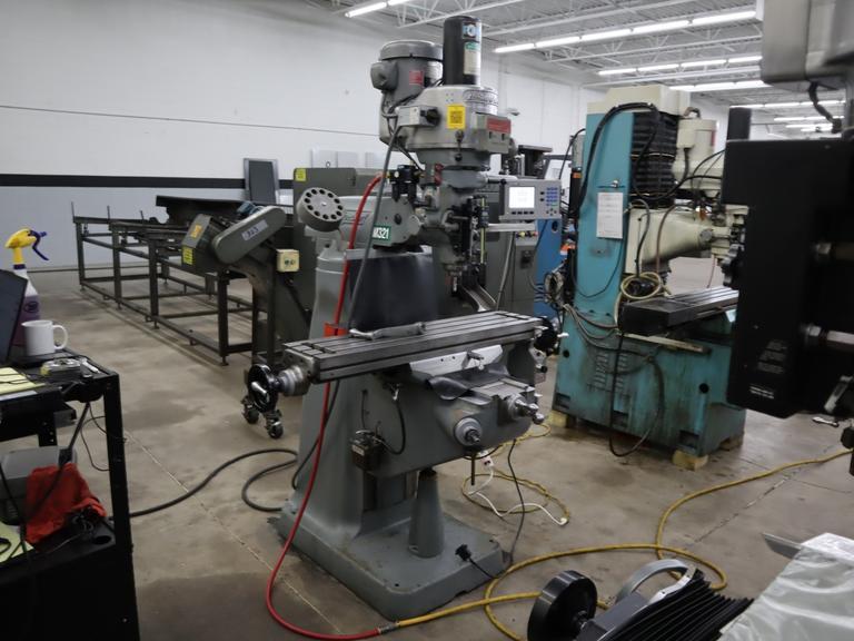 Bridgeport Series I-2HP Vertical Knee Mill, Acu-Rite 2-Axis DRO, Kurt Power Draw Bar, Mitutoyo Scale, X-Axis Power Feed, Chrome Ways