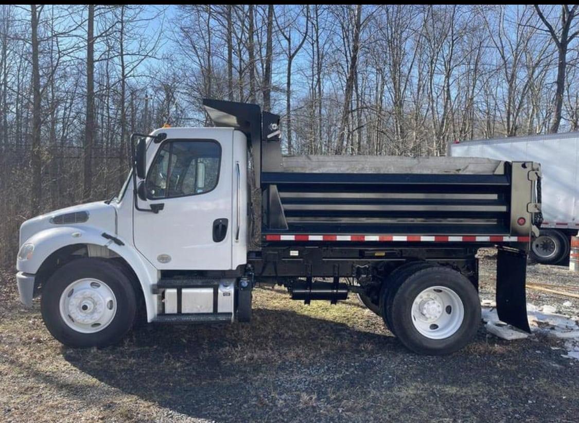 Freightliner M2 106 Medium Duty & Dump Truck, 2020 – ~6700 Miles
