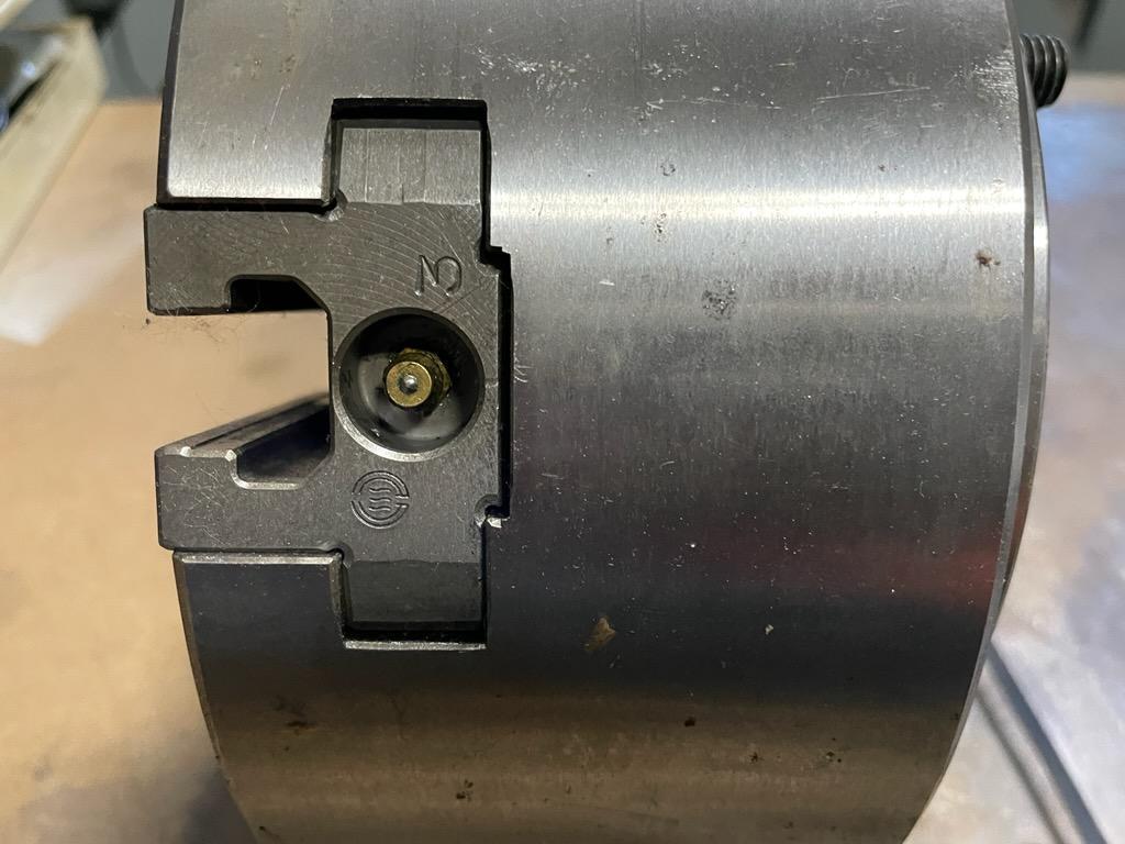 8" KITAGAWA B-208 3-JAW HYDRAULIC CHUCK, 52mm/2.1" Hole, 7.4mm/0.29" Jaw Stroke, 5000 RPM Max Speed, 86 kN Clamp Force, Lubrication Nipple on each Master Jaw.